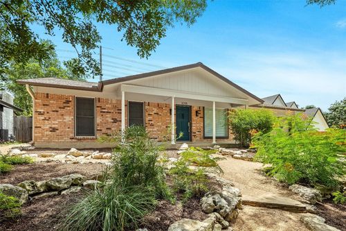 3205 Santa Monica Dr, Austin, TX, 78741-7019 | Card Image