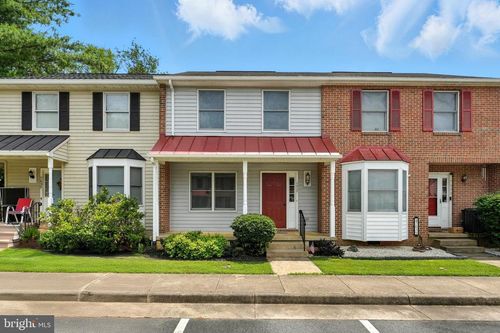 7637 Wankoma Dr, REMINGTON, VA, 22734-9672 | Card Image
