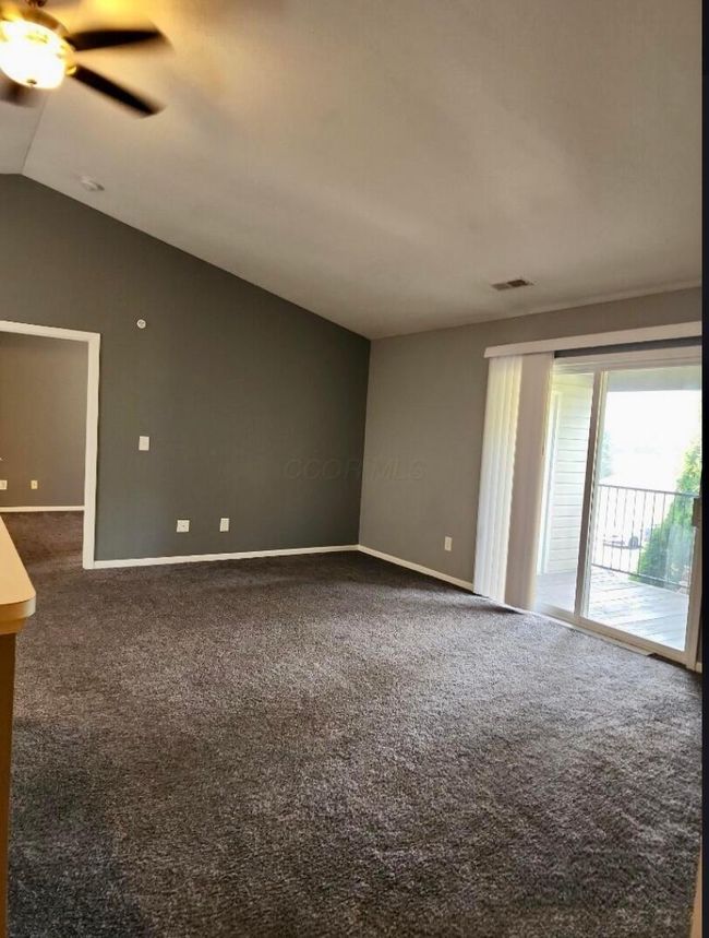 6553 - 6553 Dorothys Crk, Condo with 2 bedrooms, 2 bathrooms and null parking in Canal Winchester OH | Image 5
