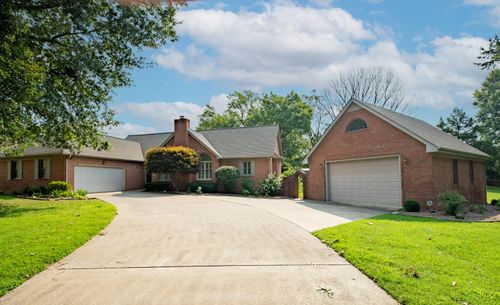 1307 Fleetwood Dr, Murray, KY, 42071-4705 | Card Image