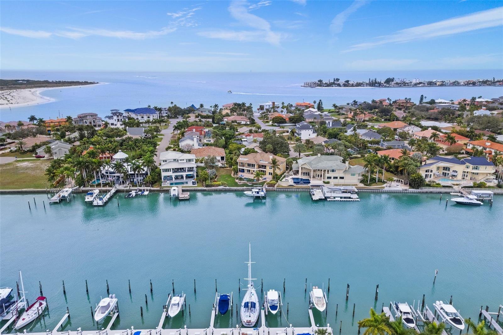 Pinta Dr, Saint Petersburg, FL 33715