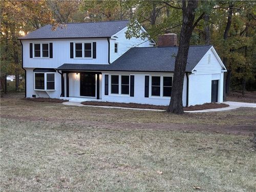 202 Bayberry Dr, Salisbury, NC, 28147-8928 | Card Image