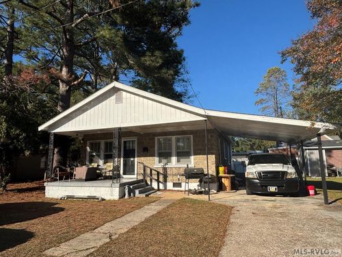 802 W 4th St, Roanoke Rapids, NC, 27870-1537 | Card Image