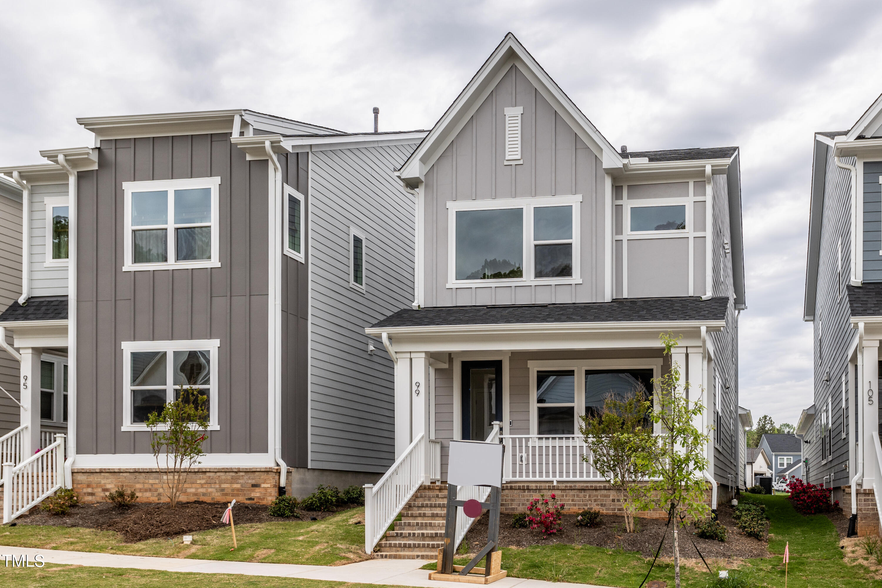 Shergold Dr, Pittsboro, NC 27312