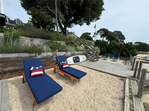 1429 Peconic Bay Blvd, Riverhead, NY, 11901-6108 | Card Image