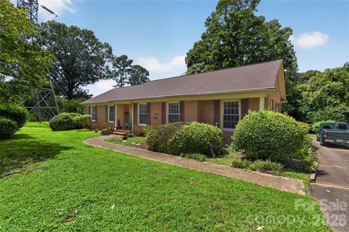 1311 Cambridge St, Gastonia, NC, 28054-1530 | Card Image