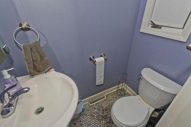 198 Connecticut Ave, House other with 3 bedrooms, 2 bathrooms and null parking in Newington CT | Image 20