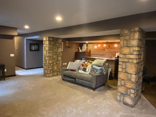 Basement family room | Image 29