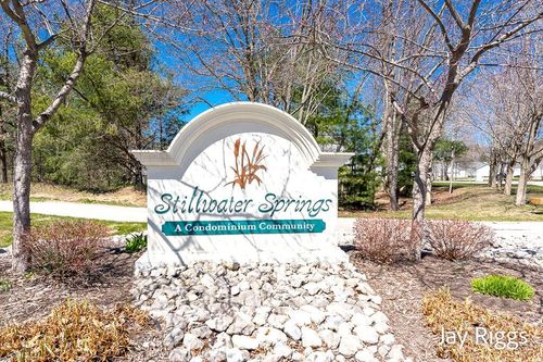198-2520 E East Turning Leaf Way Way, Fruitport, MI, 49415 | Card Image