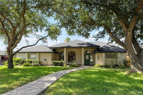 1701 Terrace Dr, Mission, TX, 78572-3143 | Card Image