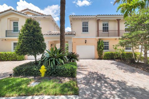 102 Santa Barbara Way, Palm Beach Gardens, FL, 33410-4319 | Card Image