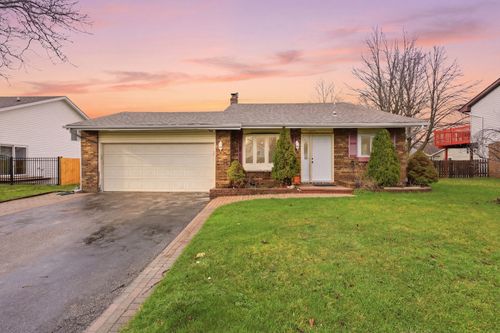 254 Terry Ct, Woodstock, IL, 60098-2483 | Card Image