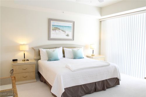 apt-1005-6660 Beach Resort Dr, NAPLES, FL, 34114-7518 | Card Image