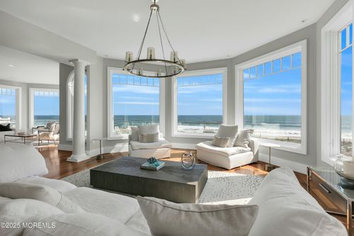 15 Tradewinds Ln, Sea Bright, NJ, 07760-2289 | Card Image