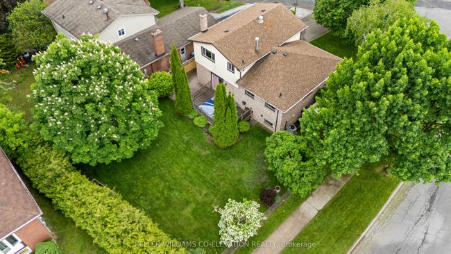 2 Marc Crt, House other with 5 bedrooms, 2 bathrooms and 4 parking in Brampton ON | Image 34