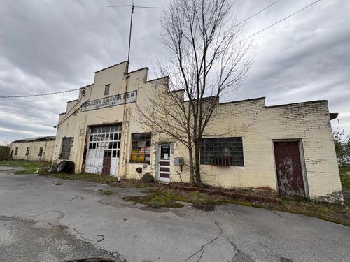 16 Main St, Falls Creek, PA, 15840-4504 | Card Image