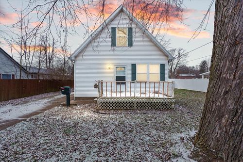 1010 S Church St, Saint Johns, MI, 48879-2136 | Card Image