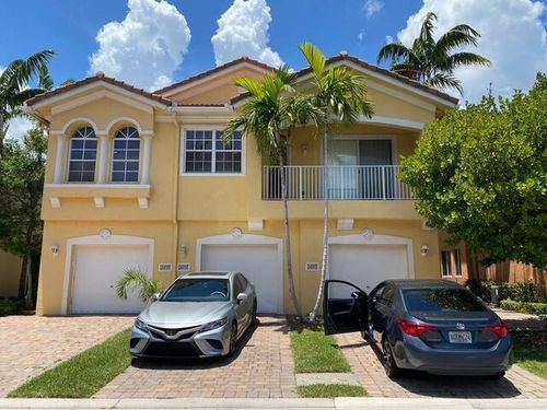 3255 Scarletta Dr, Riviera Beach, FL, 33404-1863 | Card Image