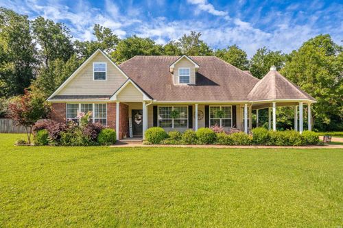 292 Woodland Cv, Malvern, AR, 72104-4871 | Card Image