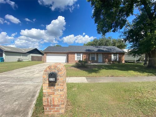 220 W Panama Rd, WINTER SPRINGS, FL, 32708-3429 | Card Image