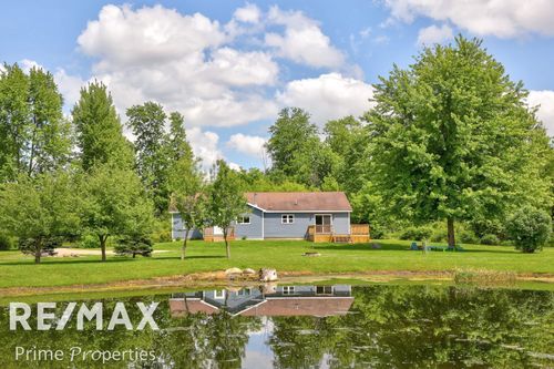 2285 N Cemetery Rd, Deford, MI, 48729-9779 | Card Image