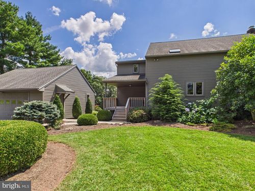 5230 Pine Hill Rd, DOVER, PA, 17315-4928 | Card Image