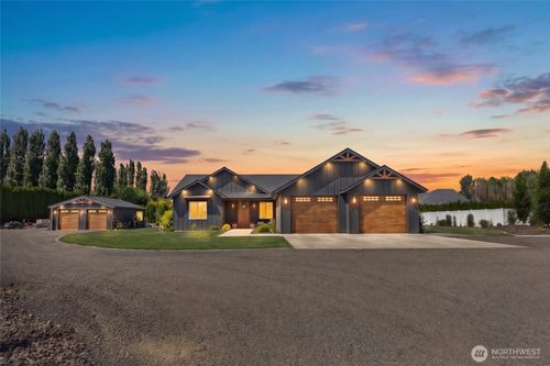 9914 Morgan Rd Ne, Moses Lake, WA, 98837-9447 | Card Image