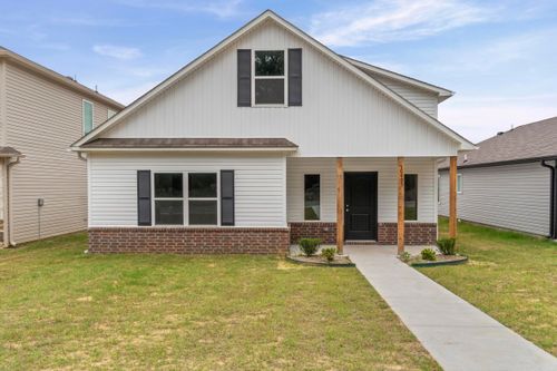 10405 Paul Eells Dr, North Little Rock, AR, 72113-7864 | Card Image