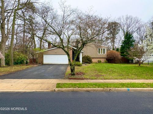 15 Birmingham Dr, Jackson, NJ, 08527-2601 | Card Image