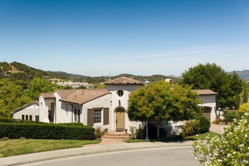 112 Chapel Hill Rd, Novato, CA, 94949-8249 | Card Image
