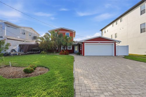 532 Crystal Dr, Madeira Beach, FL, 33708-2373 | Card Image