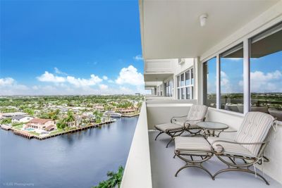 1205 - 3200 Ne 36th St, Home with 2 bedrooms, 2 bathrooms and null parking in Fort Lauderdale FL | Image 2