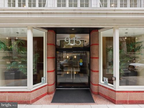 apt-301-915 E St Nw, Washington, DC, 20004-2011 | Card Image