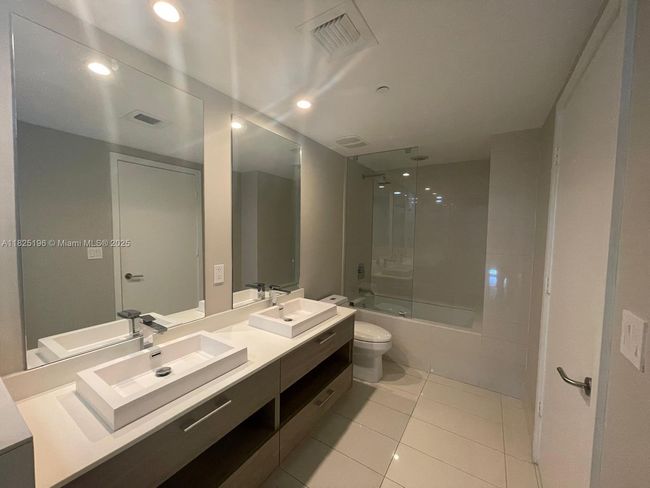 UNIT-2304 - 1300 S Miami Ave, Condo with 1 bedrooms, 1 bathrooms and null parking in Miami FL | Image 15