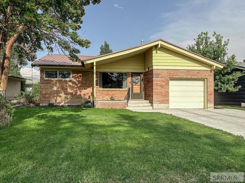 1240 Ada Ave, Idaho Falls, ID, 83402-2149 | Card Image