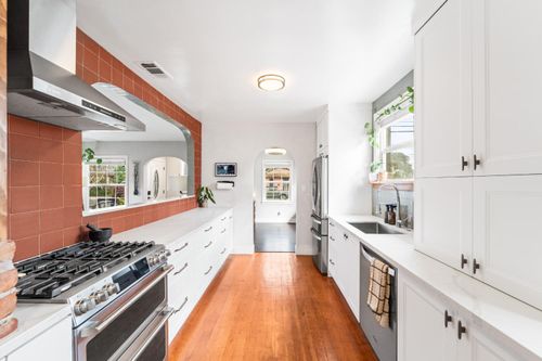 3920 12th Ave, Sacramento, CA, 95817-3602 | Card Image