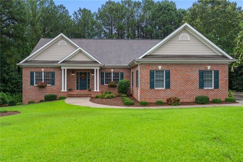129 E Waterford Dr, Seneca, SC, 29672-0757 | Card Image