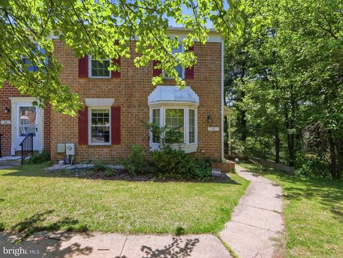 13 Courtwood Dr, PIKESVILLE, MD, 21208-2649 | Card Image