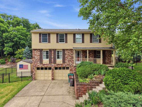 311 Alamo Dr, Upper St Clair, PA, 15241-1705 | Card Image