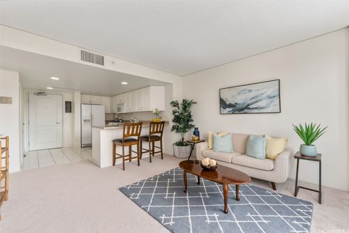apt-404-1314 Kalakaua Ave, Honolulu, HI, 96826-1901 | Card Image