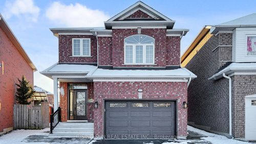 20 Bramoak Cres, Brampton, ON, L7A1T7 | Card Image