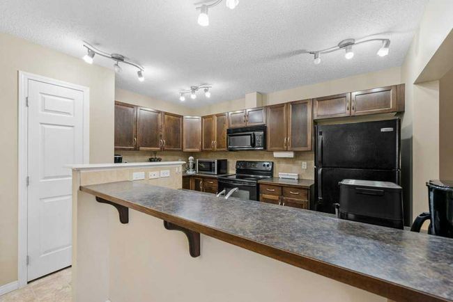 193 Luxstone Way Sw, Home with 3 bedrooms, 3 bathrooms and 2 parking in Airdrie AB | Image 12