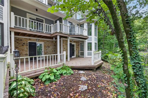 8169 Upper Bay Ln, Indianapolis, IN, 46236-9787 | Card Image
