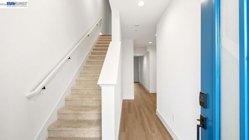 1925 Grand St, Alameda, CA, 94501 | Card Image