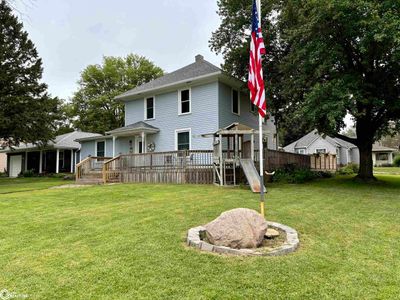 1202 College Blvd, Home with 5 bedrooms, 2 bathrooms and 2 parking in Harlan IA | Image 3