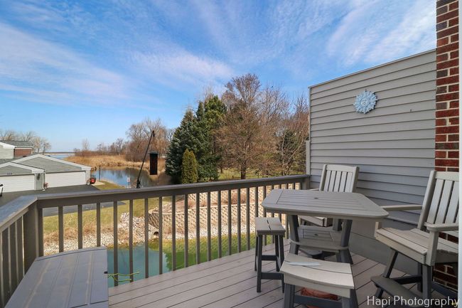 8232 - 8232 Goldenrod Ct, Condo with 2 bedrooms, 4 bathrooms and 2 parking in Fox Lake IL | Image 7