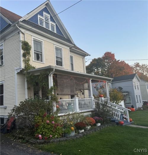 16 Sherman Street, Auburn, NY, 13021 | Card Image