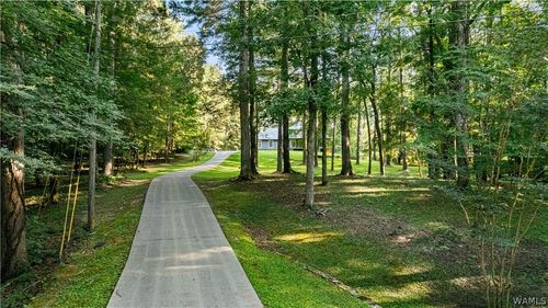 10422 Loganwood Dr, Northport, AL, 35473-7201 | Card Image