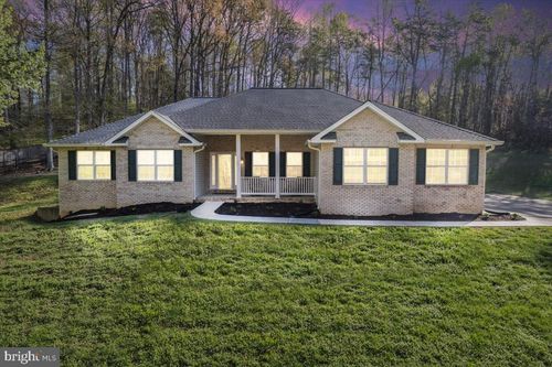 6815 Interlude Pl, HUGHESVILLE, MD, 20637-2956 | Card Image