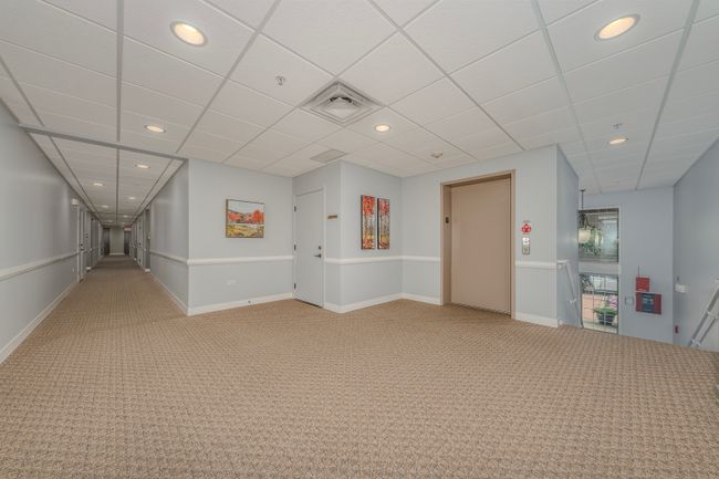 UNIT-110 - 2676 Stone Cir, Condo with 2 bedrooms, 2 bathrooms and 1 parking in Geneva IL | Image 20